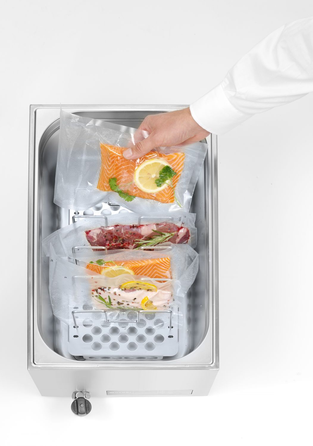 Zariadenie Sous Vide GN 1/1, HENDI, 20L, 230V/600W, 350x680x(H)275mm HE 225448