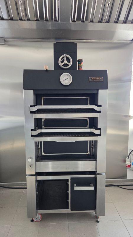 Gril a rúra na drevené uhlie UGO B2 s dvojitým roštom
