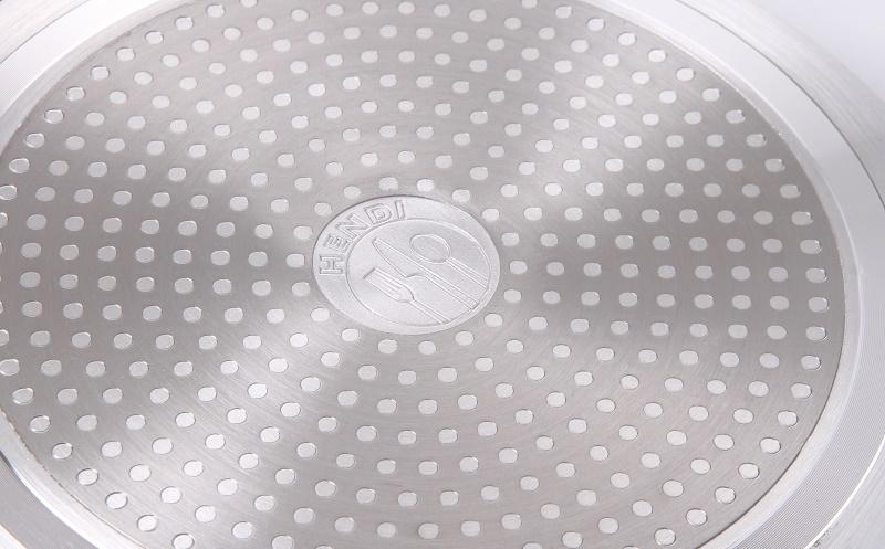 Panvica s antiadhéznym povrchom Indukčná Marble Professional